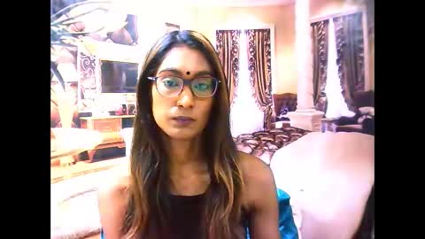 Snapshot of indianrebel4u2luv chatting on 09.30.25 indianrebel4u2luv online show from 09.30.25