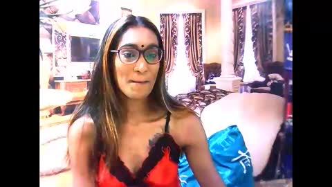 Snapshot of indianrebel4u2luv chatting on 10.02.25 indianrebel4u2luv online show from 10.02.25