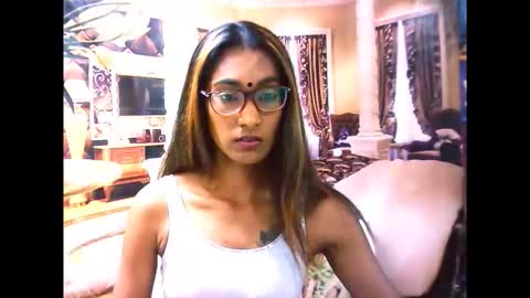 Snapshot of indianrebel4u2luv chatting on 10.11.25 indianrebel4u2luv online show from 10.11.25