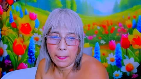Snapshot of indianroxy27 chatting on 06.14.26 indianroxy27 online show from 06.14.26