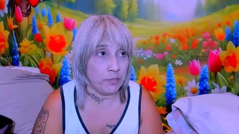 Snapshot of indianroxy27 chatting on 06.15.26 indianroxy27 online show from 06.15.26