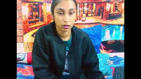 Snapshot of indiansexybutt4u2luv chatting on 06.12.26 indiansexybutt4u2luv online show from 06.12.26