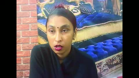 Snapshot of indiansexybutt4u2luv chatting on 06.20.26 indiansexybutt4u2luv online show from 06.20.26