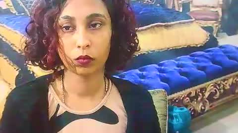 Snapshot of indiansexybutt4u2luv chatting on 07.13.26 indiansexybutt4u2luv online show from 07.13.26