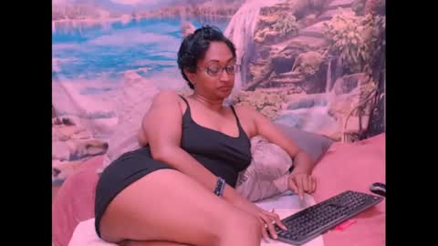 Shreya online show from 01.28.25