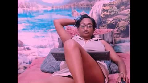 Shreya online show from 02.12.25