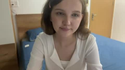 Viola online show from 05.30.26