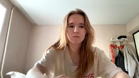 Snapshot of inespacheco chatting on 07.02.26 Sofia online show from 07.02.26