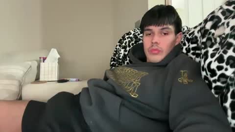 Lucas online show from 01.05.25