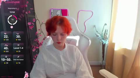 Snapshot of infernokitten chatting on 06.06.26 Ilona online show from 06.06.26