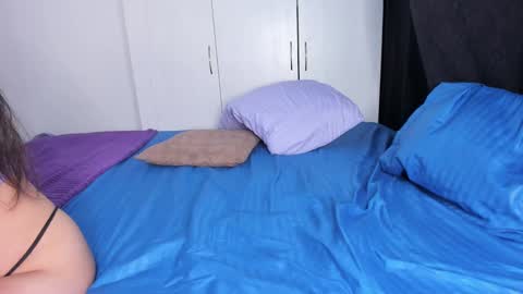 Samantha and chris online show from 02.18.25