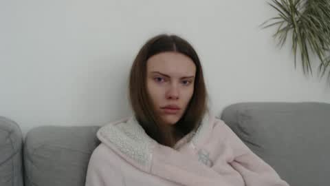 Sweet girl online show from 12.25.24