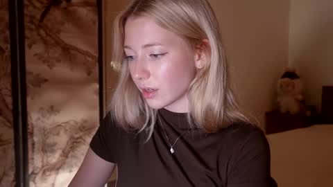 Alexa..  Inst     Fansly infinitysoul  online show from 11.14.25