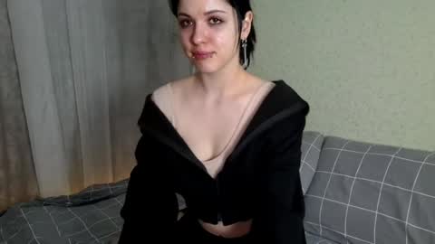 Mia online show from 04.02.26