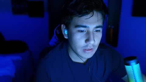 Iagust  online show from 04.12.26