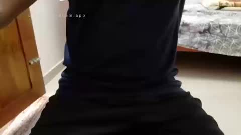 Snapshot of ingloriousuncut chatting on 10.08.25 Inglorious Hairy Uncut online show from 10.08.25