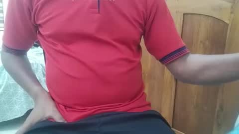 Snapshot of ingloriousuncut chatting on 10.15.25 Inglorious Hairy Uncut online show from 10.15.25