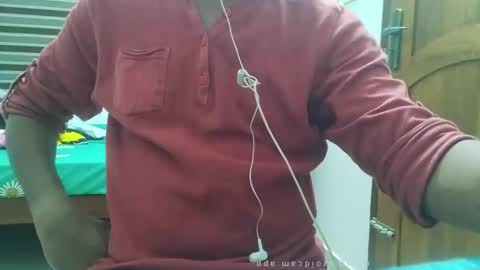 Snapshot of ingloriousuncut chatting on 11.29.25 Inglorious Hairy Uncut online show from 11.29.25