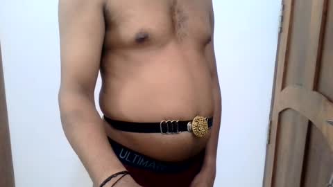 Snapshot of ingloriousuncut chatting on 07.21.26 Inglorious Hairy Uncut online show from 07.21.26