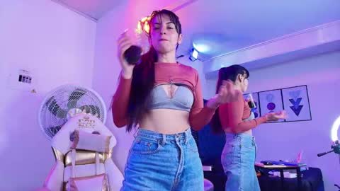 Ingrid online show from 11.22.25