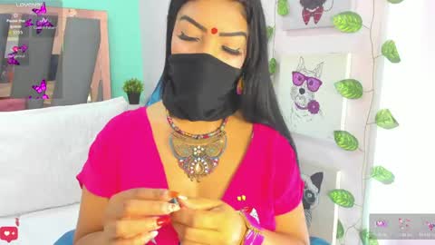 Snapshot of iniya_parul chatting on 05.21.26 Iniya online show from 05.21.26
