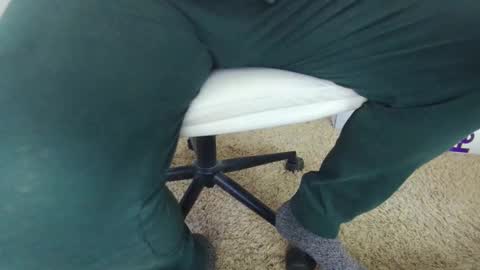 Hanging Out online show from 03.08.26