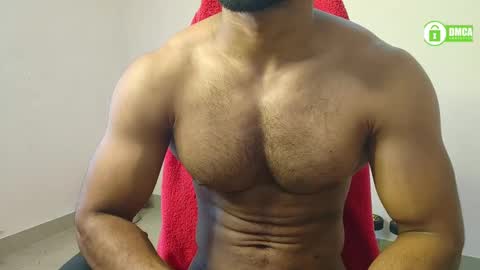 Snapshot of insanestud_miles chatting on 01.11.25 Miles online show from 01.11.25