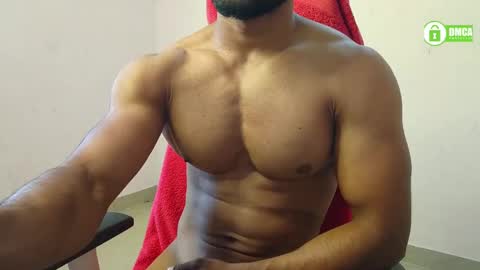 Snapshot of insanestud_miles chatting on 02.18.25 Miles online show from 02.18.25