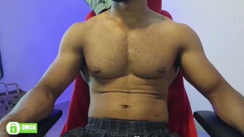 Snapshot of insanestud_miles chatting on 09.09.25 Miles online show from 09.09.25