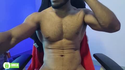 Snapshot of insanestud_miles chatting on 09.11.25 Miles online show from 09.11.25