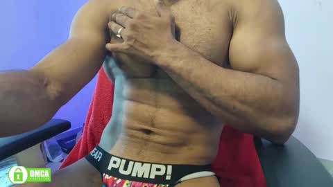 Snapshot of insanestud_miles chatting on 09.18.25 Miles online show from 09.18.25