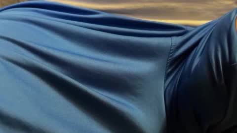 intressiert online show from 12.12.24