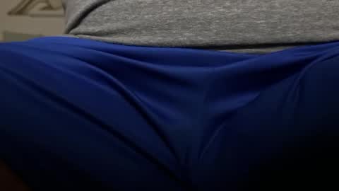 intressiert online show from 01.12.25