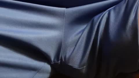 intressiert online show from 09.27.25