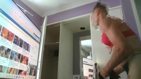 Snapshot of inxs2much chatting on 02.02.25 inxs2much online show from 02.02.25