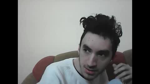 Snapshot of ionicaputamica chatting on 02.15.25 juan online show from 02.15.25