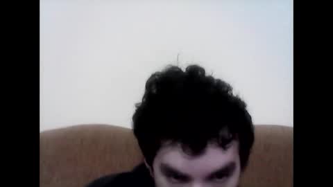 Snapshot of ionicaputamica chatting on 10.13.25 juan online show from 10.13.25
