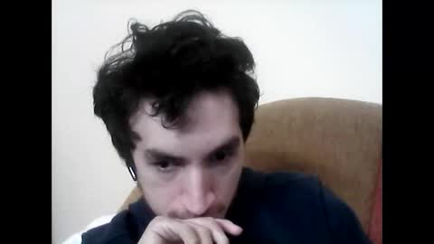 Snapshot of ionicaputamica chatting on 10.21.25 juan online show from 10.21.25