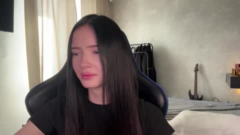 Snapshot of iraidaheredia chatting on 03.16.26 Morana online show from 03.16.26