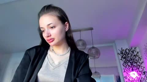 Ir s room online show from 03.07.25