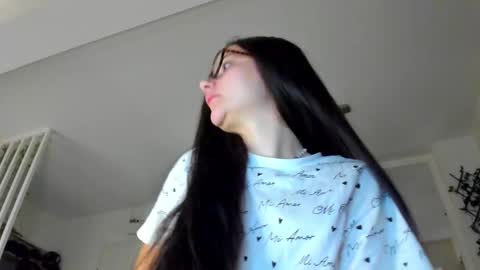 Ir s room online show from 12.05.25