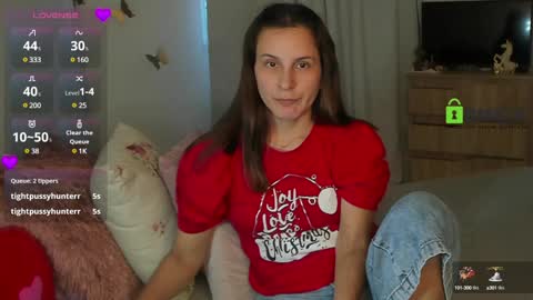 Snapshot of irina_05 chatting on 12.23.24 IRINA online show from 12.23.24