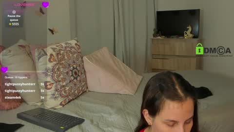 Snapshot of irina_05 chatting on 12.24.24 IRINA online show from 12.24.24