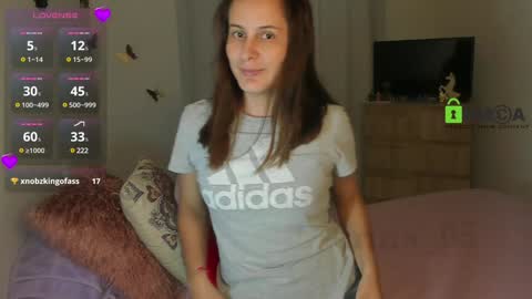 Snapshot of irina_05 chatting on 01.05.25 IRINA online show from 01.05.25