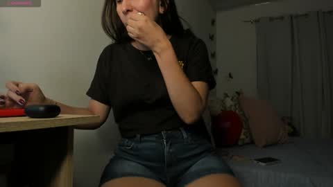 Snapshot of irina_05 chatting on 09.11.25 IRINA online show from 09.11.25