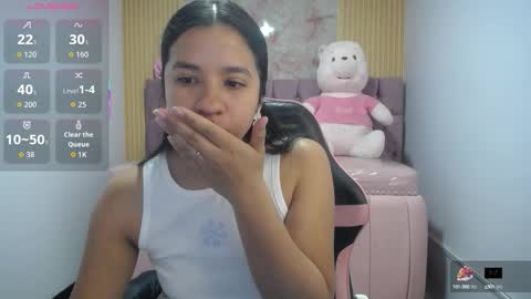 Snapshot of irina_evans_s1 chatting on 10.04.25 Irina online show from 10.04.25