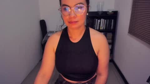 Snapshot of irinastephann chatting on 05.28.26 irina online show from 05.28.26