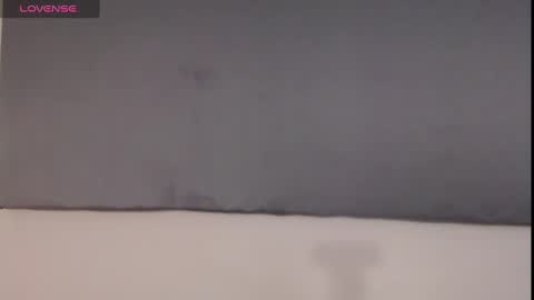 Snapshot of iris_caprice chatting on 12.16.24 Instagram iris caprice online show from 12.16.24