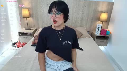 Iris online show from 02.17.26