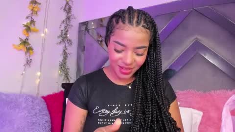 Snapshot of iris_hott1 chatting on 12.26.24 iris online show from 12.26.24